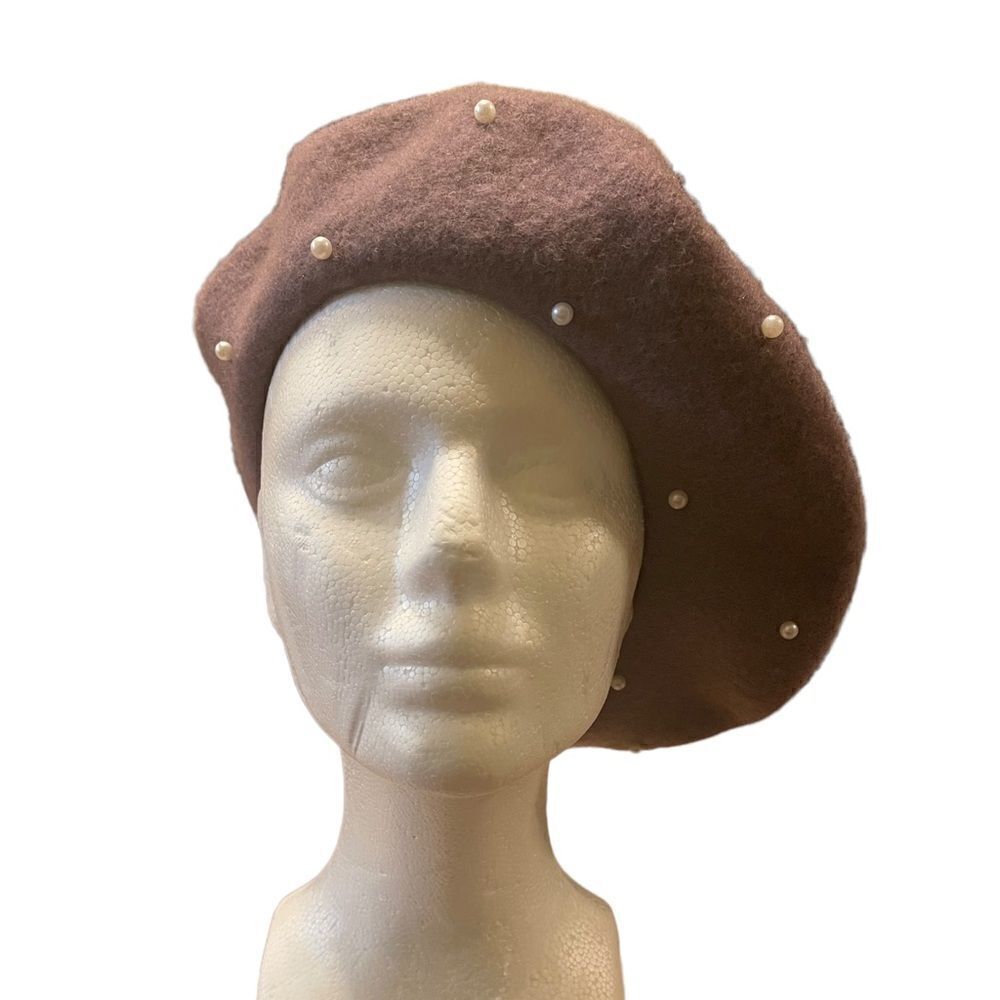 NWT INC International Concepts faux pearl mauve beret